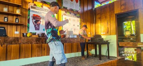 Jaysha's World Adventure Image